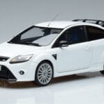 Ford Focus RS Mk2 Fehér Otto 1:18 OT977 Gyanta