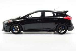 Ford Focus RS Mk3 Fekete Otto 1:18 OT950 Gyanta – 3. kép a 8-ből