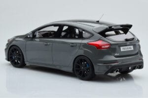 Ford Focus RS Mk3 Stealth Szürke Otto 1:18 OT779 Gyanta – 5. kép a 6-ből