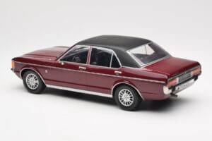 Ford Granada Mk1 Metál Sötétvörös Matt Fekete MCG 1:18 MCG18393 Fém – 5. kép a 6-ből