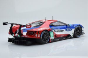 Ford GT Chip Ganassi Racing UK #67 M. Franchitti / A. Priaulx / H. Tincknell 24 Hours of Le Mans 2016 Minichamps 1:18 1551686 – 2. kép a 6-ből