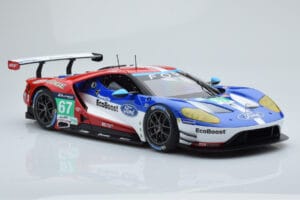 Ford GT Chip Ganassi Racing UK #67 M. Franchitti / A. Priaulx / H. Tincknell 24 Hours of Le Mans 2016 Minichamps 1:18 1551686 – 4. kép a 6-ből