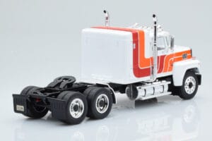 Ford LTL 9000 Fehér Piros Narancssárga IXO 1:43 TR094 Fém – 2. kép a 5-ből