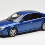 Ford Mondeo ST220 Performance Kék Otto 1:18 OT448