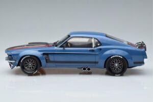 Ford Mustang Boss Cobra Ruffian Cars Kék GT Spirit 1:18 GT426 Gyanta – 3. kép a 6-ből