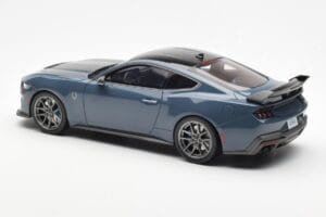 Ford Mustang Dark Horse Vapor Kék Metallic GT Spirit 1:18 GT454 Gyanta – 5. kép a 6-ből
