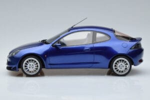 Ford Puma Kék Otto 1:18 OT428 Gyanta – 3. kép a 6-ből