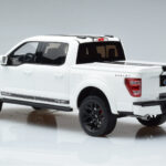 Ford Shelby F-150 Fehér GT Spirit 1:18 - image 5 of 6