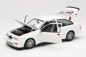 Ford Sierra RS RHD Fehér Minichamps 1:18 150084070 Fém – 2. kép a 8-ből