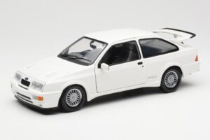Ford Sierra RS RHD Fehér Minichamps 1:18