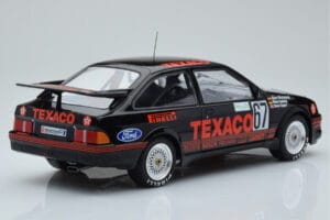 Ford Sierra RS500 Cosworth Texaco #67 K. Ludwig / K. Niedzwiedz / S. Soper 24 Hours of Nurburgring Winner 1987 IXO 1:18 18RMC – 2. kép a 6-ből