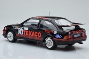 Ford Sierra RS500 Cosworth Texaco #67 K. Ludwig / K. Niedzwiedz / S. Soper 24 Hours of Nurburgring Winner 1987 IXO 1:18 18RMC – 5. kép a 6-ből
