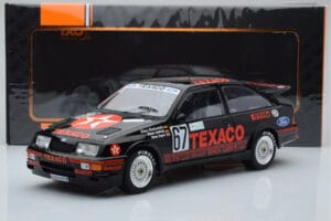 Ford Sierra RS500 Cosworth Texaco #67 K. Ludwig / K. Niedzwiedz / S. Soper 24 Hours of Nurburgring Winner 1987 IXO 1:18 18RMC – 6. kép a 6-ből
