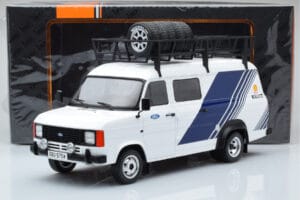 Ford Transit Mk2 Van Team Ford Rally Assistance IXO 1:18 18RMC058XE Fém – 6. kép a 6-ből