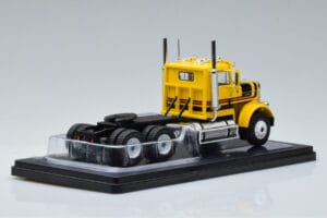 Freightliner FLC120 64T Sárga IXO 1:43 TR116 Fém – 2. kép a 6-ből