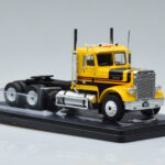 Freightliner FLC120 64T Sárga IXO 1:43 TR116 - image 4 of 6