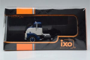 GMC 950 COE Kék Fehér IXO 1:43 TR150 Fém – 6. kép a 6-ből