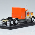 GMC General Narancs IXO 1:43 TR129 - image 2 of 6