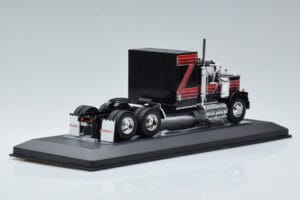 GMC General Piros Fekete IXO 1:43 TR102 Fém – 2. kép a 6-ből