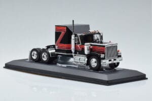GMC General Piros Fekete IXO 1:43 TR102 Fém – 4. kép a 6-ből
