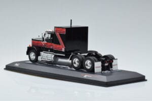 GMC General Piros Fekete IXO 1:43 TR102 Fém – 5. kép a 6-ből