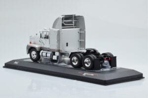 GMC General SBFA Ezüst IXO 1:43 TR166 Fém – 5. kép a 6-ből