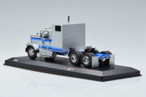 GMC General Ezüst IXO 1:43 TR079 Fém – 5. kép a 6-ből