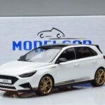 Hyundai i30 N PD Atlas Fehér MCG 1:18 - image 6 of 6