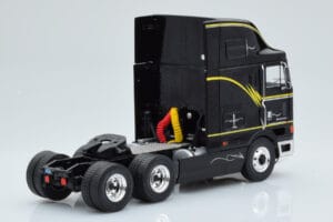 International Eagle Cabover Fekete IXO 1:43 TR169 Fém – 2. kép a 5-ből