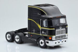 International Eagle Cabover Fekete IXO 1:43 TR169 Fém – 3. kép a 5-ből