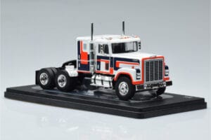 International Transtar 4300 Fehér IXO 1:43 TR153 Fém – 4. kép a 6-ből