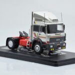 Iveco Turbo Star 190-42 Ezüst IXO 1:43 - image 4 of 6
