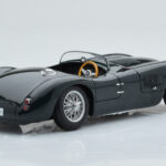 Jaguar C-Type Zöld AUTOart 1:18 - image 4 of 8