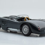Jaguar C-Type Zöld AUTOart 1:18 - image 7 of 8