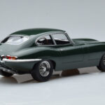 Jaguar E-Type Series 1 British Racing Zöld KK-Scale 1:18 - image 2 of 6