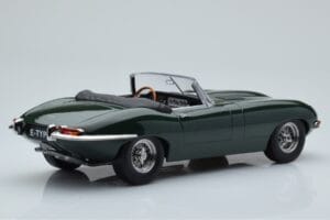 Jaguar E-Type Series 1 Roadster Zöld KK-Scale 1:18 KKDC180481 Fém – 2. kép a 6-ből