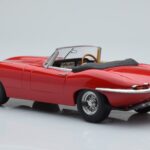 Jaguar E-Type Series 1 Roadster Piros KK-Scale 1:18 - image 5 of 6