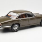 Jaguar XJ6 Series 1 4.2 Sable Barna Paragon 1:18 2011004 - image 3 of 8