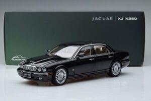 Jaguar XJ6 X350 Ebony Fekete Almost Real 1:18 810501 Fém – 11. kép a 11-ből