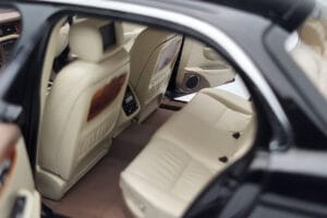 Jaguar XJ6 X350 Ebony Fekete Almost Real 1:18 810501 Fém – 8. kép a 11-ből