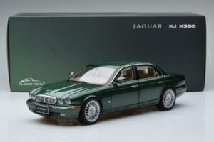 Jaguar XJ6 X350 Racing Zöld Almost Real 1:18 810502 Fém – 13. kép a 13-ből