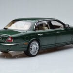 Jaguar XJ6 X350 Racing Zöld Almost Real 1:18 - image 3 of 13
