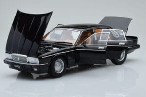 Jaguar XJ6 XJ40 Ebony Fekete Almost Real 1:18 810543 Fém – 2. kép a 11-ből