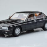 Jaguar XJ6 XJ40 Ebony Fekete Almost Real 1:18