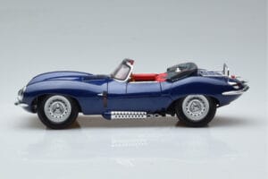 Jaguar XKSS Kék AUTOart 1:18 73510 Fém – 5. kép a 9-ből