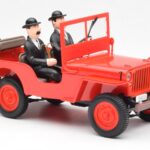Jeep Willys Tintin 2 Figura UT Models 1:18 - image 4 of 6