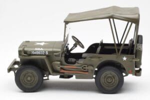 Jeep Willys Ponyvával UT Models 1:18 180149002 Fém – 3. kép a 6-ből