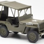 Jeep Willys Ponyvával UT Models 1:18 - image 4 of 6
