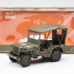 Jeep Willys Ponyvával UT Models 1:18 - image 6 of 6