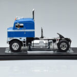 Kenworth Bullnose Kék IXO 1:43 - image 3 of 6